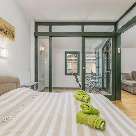 Apartment Matea Novigrad Istria エクステリア 写真