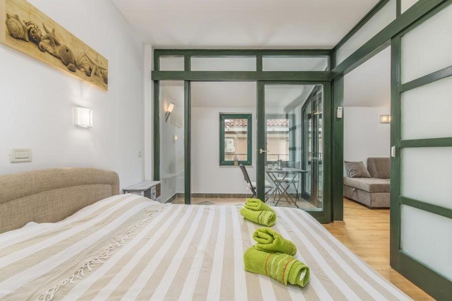 Apartment Matea Novigrad Istria エクステリア 写真