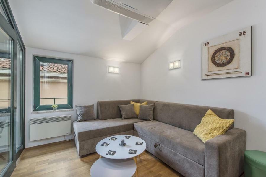 Apartment Matea Novigrad Istria エクステリア 写真